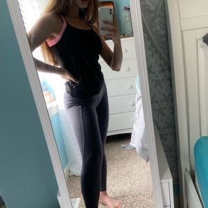 Black and pink workout tank🎆